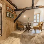 Apartment Luxury Rustic With Pool&sauna *