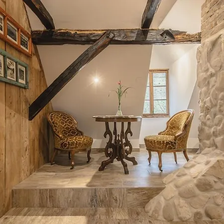 Luxe Ranch Skapin