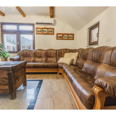 Luxe Ranch Skapin *